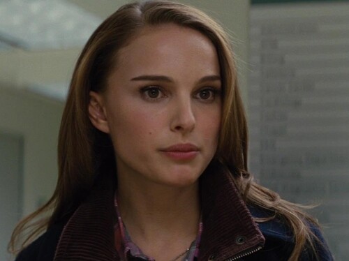 Natalie Portman passerait derrière la caméra pour son prochain film
