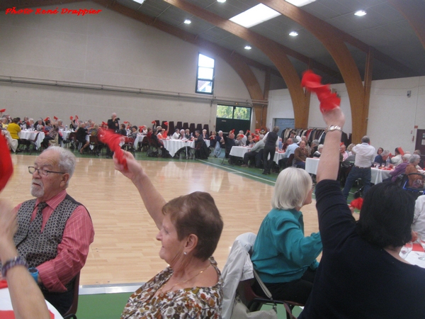 Le repas des Aînés de Châtillon sur Seine en novembre 2022, vu par René Drappier...