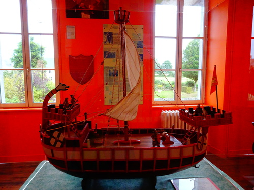Le musée tancrède à Hauteville-la-Guichard