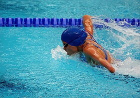 280px-Swimming at the 2008 Summer Paralympics - women Butte