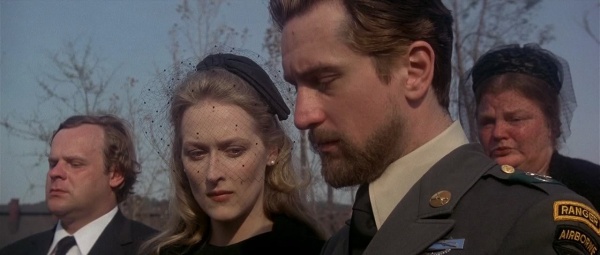 VOYAGE AU BOUT DE L'ENFER (THE DEER HUNTER)