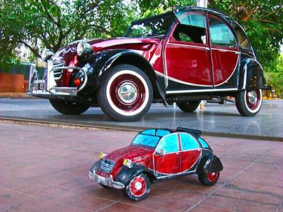 Photos  +  Cartes  Postales  2 cv