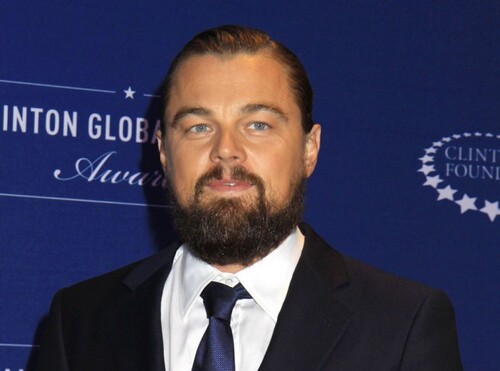 Leonardo DiCaprio repart d'un club avec 20 filles