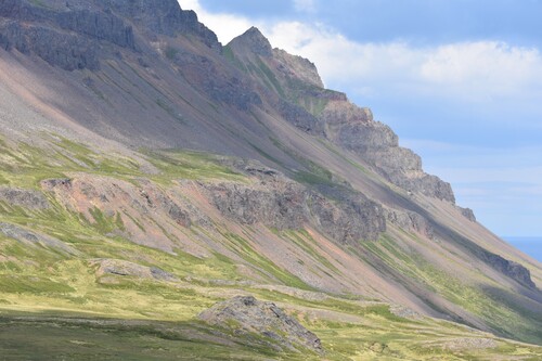 De Laugarhóll à Urðartindur (Nordurfjördur)