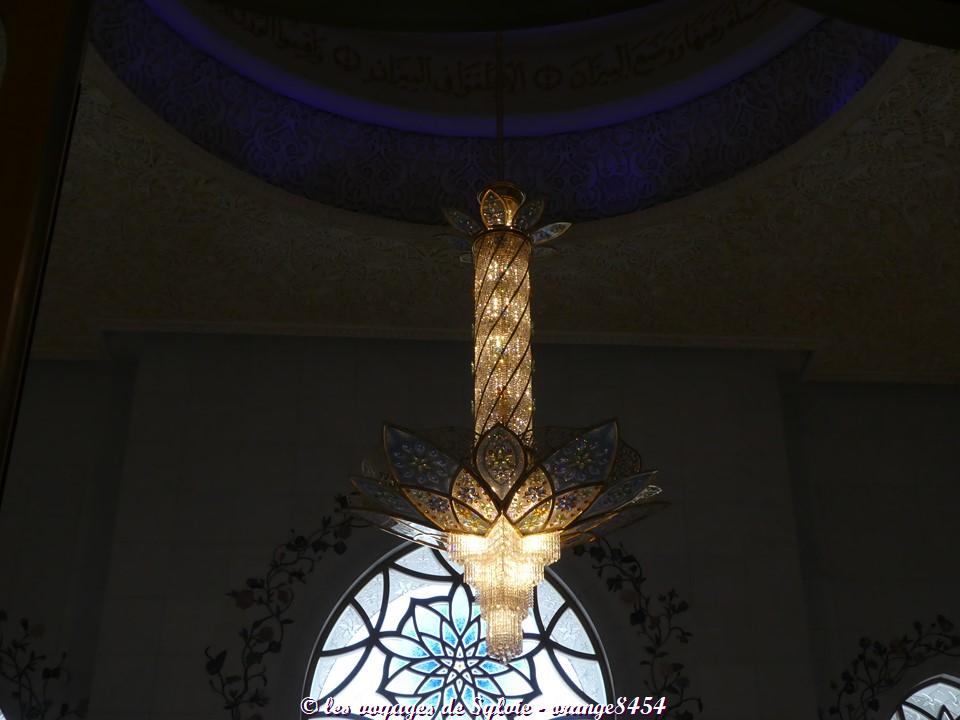 ABU DHABI MOSQUÉE Cheikh Zayed INTERIEUR