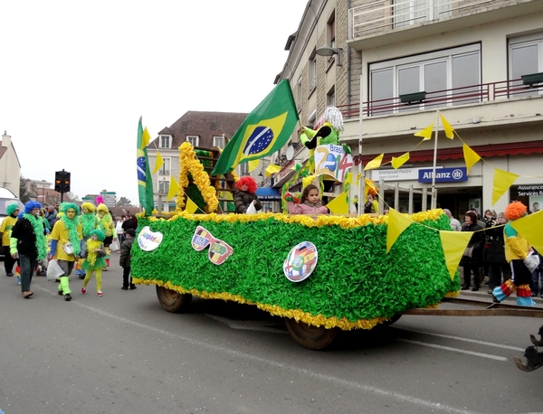 Quelques images du  Tape-Chaudron 2014 à Châtillon sur Seine 