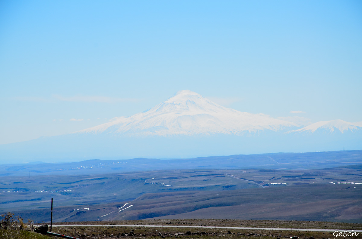 Ararat dogubayazit ishak pacha schnoebelen