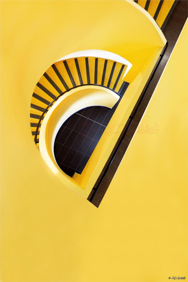 Escalier jaune...