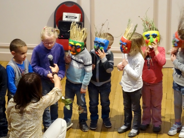 "L'Art je le pratique, je l'écoute, je le regarde..." un beau projet réalisé par les élèves des écoles des Cantons de Montigny et de Laignes