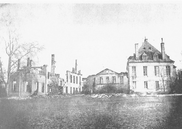 Des précisions sur l'incendie du château Marmont en 1871, par Gérard Joblot