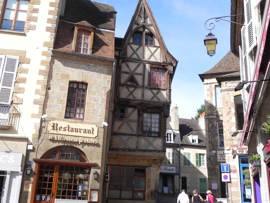 Moulins (2) 