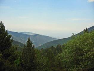 Des merveilles au pays d'Alysse - Le Tour du Coronat - 1er jour - Jujols (940 m) - L'Estany del Clot (1.635 m) par le Col du Portus (1.736 m)-16 kms.