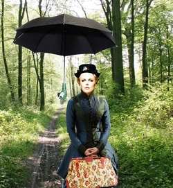 Episode 12 – Mary Poppins et le peigne empoisonné