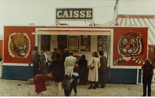 Le cirque Jean Richard à Lyon Part Dieu du 19 au 28/10/1979 ( archives Jean Arnaud)