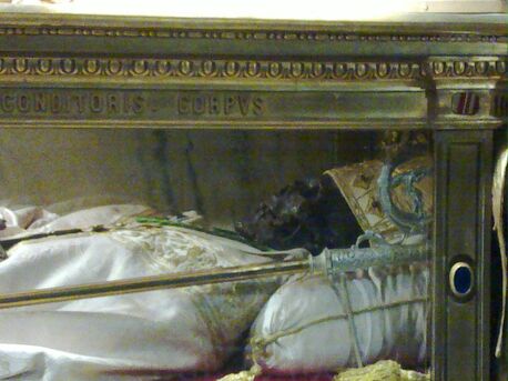 Relic San Martiniano 2.jpg