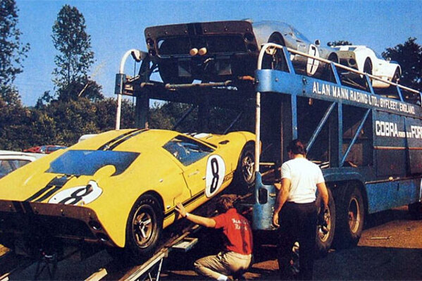 Ford GT40 (1966)