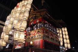 Gion Matsuri de nuit