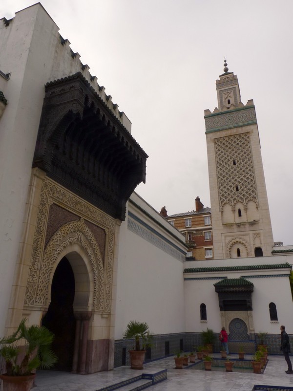 13 - Porte et minaret