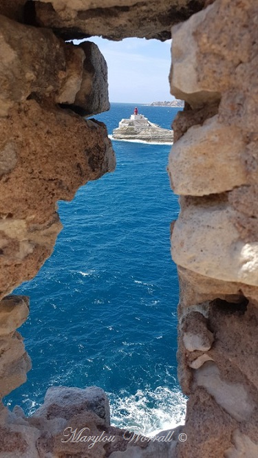 Corse : Bonifacio, Phare de la Madonetta