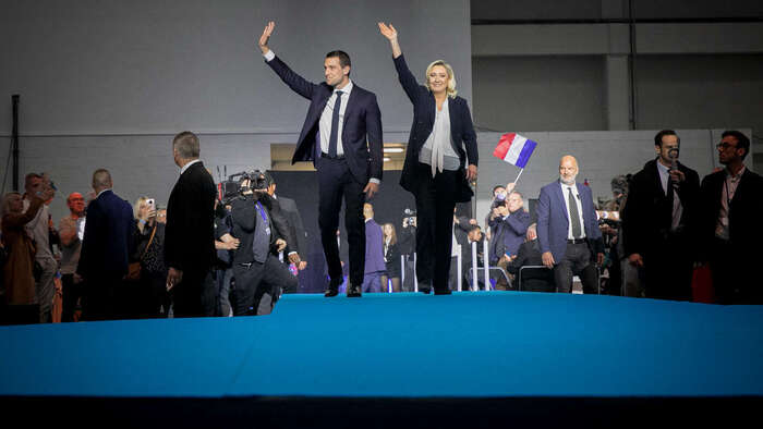 Le risque de l’élection de Marine Le Pen (RN) en 2027 commence  à affoler des élus et la presse