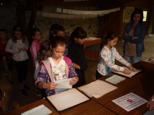 Sortie de fin d'année au moulin à papier de Brousses et Villaret