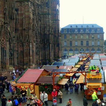 le marché de noël à strasbourg. 