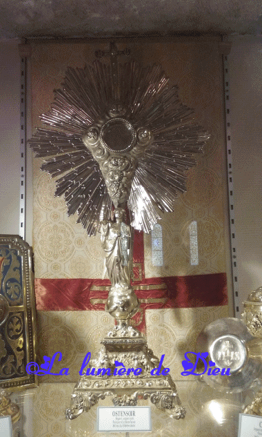 Bron, église Saint Denis