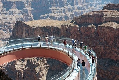 Grand-Canyon-Skywalk10.jpg