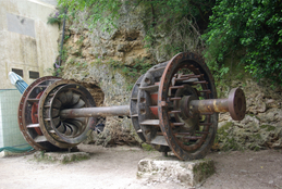 PARC NATIONAL DE KRKA _ TURBINE DE LA CENTRALE HYDROELECTRIQUE