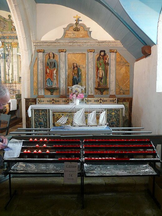 la chapelle de St They; l'intérieur;