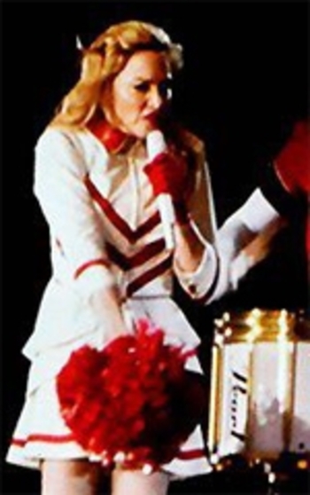 MDNA Tour - Open Your Heart