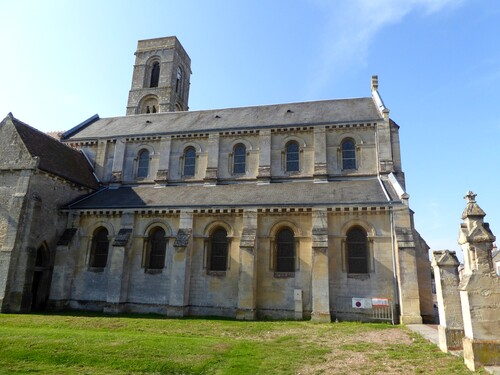 L'église Saint Pierre de Lion-sur-Mer
