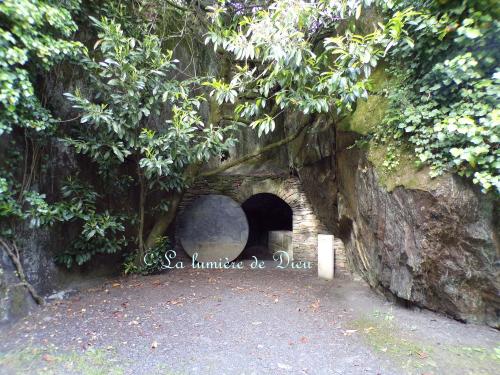 Plumelec, le chemin de croix de Callac