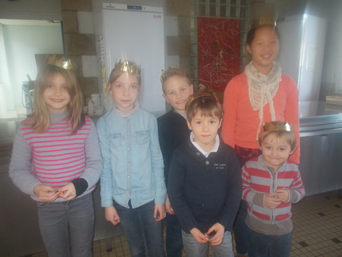 On célèbre l'Epiphanie à la cantine !!!!