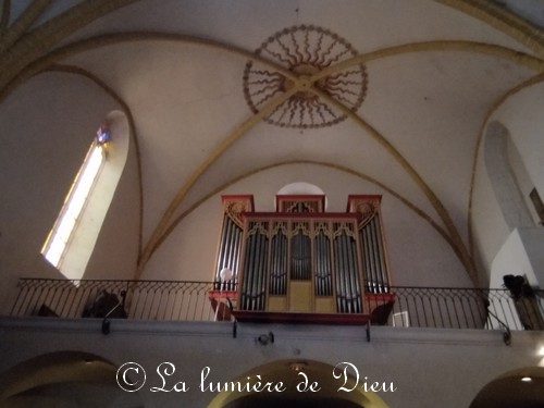 Roquebrune-sur-Argens, l'église Saint Pierre - Saint Paul