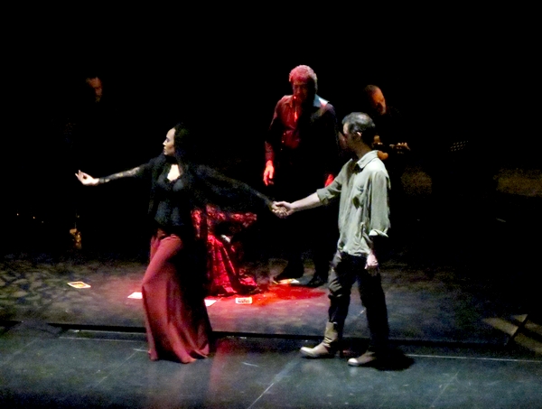 "Carmen Flamenco", un éblouissant spectacle de théâtre, de danse flamenco et de chant a enthousiasmé les spectateurs du Théâtre Gaston Bernard !