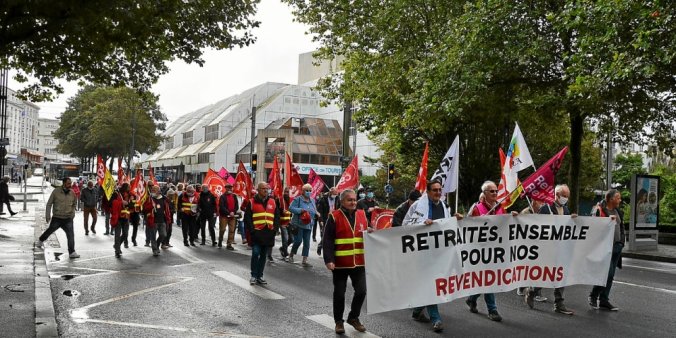 Ils étaient près de 200 à Brest à défendre leurs intérêts, ce vendredi, dans les rues de Brest.