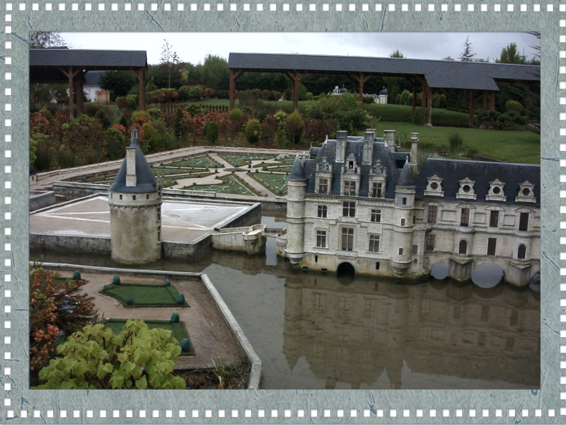 37400 Ambroise Minis Châteaux de la Loire