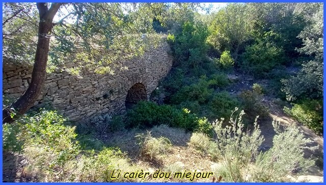 Rando patrimoine à Sainte-Anne du Castellet