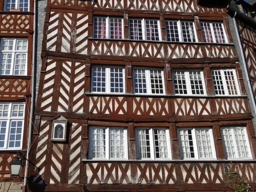 Rennes: autour de la place Zainte Anne (photos)