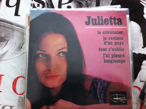 tout s'oublie par juliettta