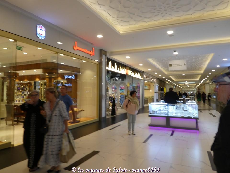 ABU DHABI MOSQUÉE Cheikh Zayed MALL ENTREE