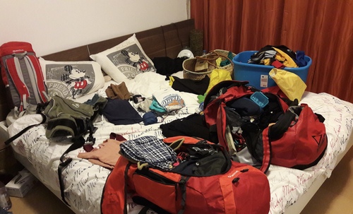 A l'intérieur de nos sacs de voyage ...