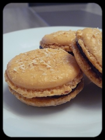 macaron-chocolat-noix-de-coco2.jpg