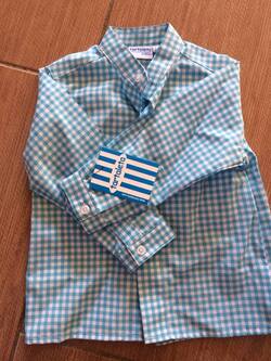 Une chemise Tartaleta 42€75