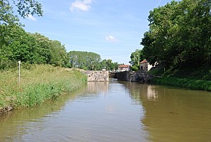 Croisière sur le canal de Bourgogne 004