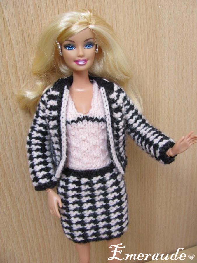 Tricot Barbie: Ensemble n°9 (jupe, top et veste)