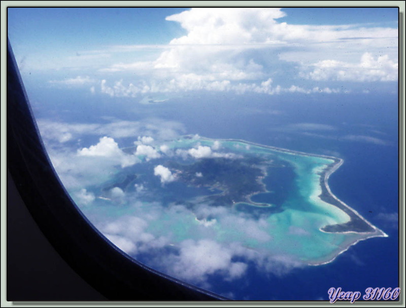 Départ pour l'île de Maupiti : survol de l'île Bora Bora et de son lagon - Polynésie française