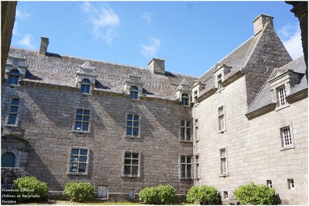 Château de Kergroadez - Finistère 