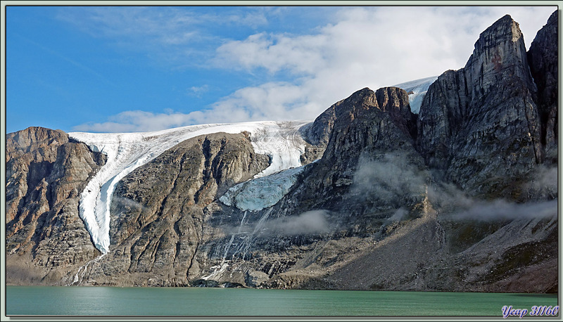 Derniers regards sur Icy Fjord - Nunavut